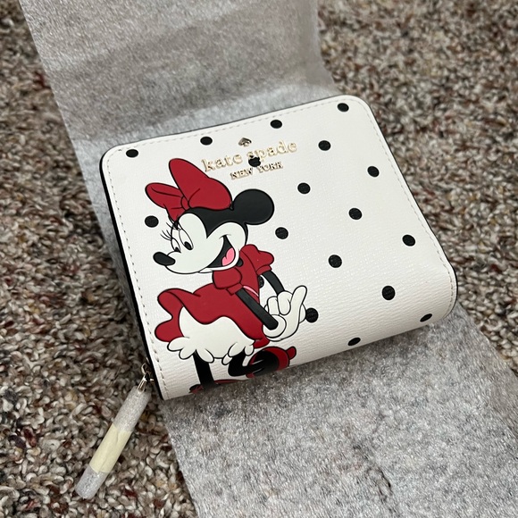NWT Disney X Kate Spade New York
Minnie Mouse Zip Around
Wallet - Picture 5 of 5